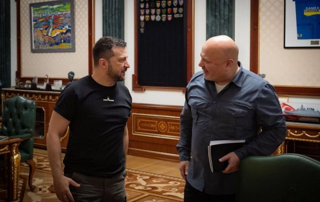 Zelenskyy meets with the Hague prosecutor in charge of Putin's case
