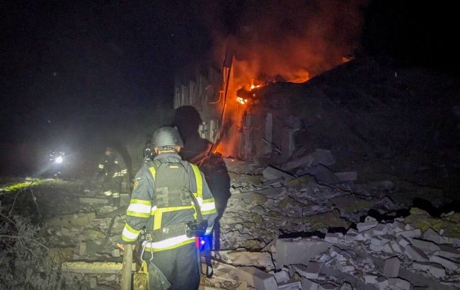 Russia strikes Shostka, Sumy region, with missiles: Child injured, hospital damaged