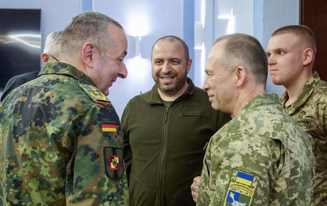 Umerov and Syrskyi talk with Bundeswehr Inspector General