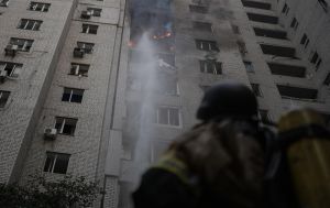 Russian strikes on Kyiv leave more people injured, including child