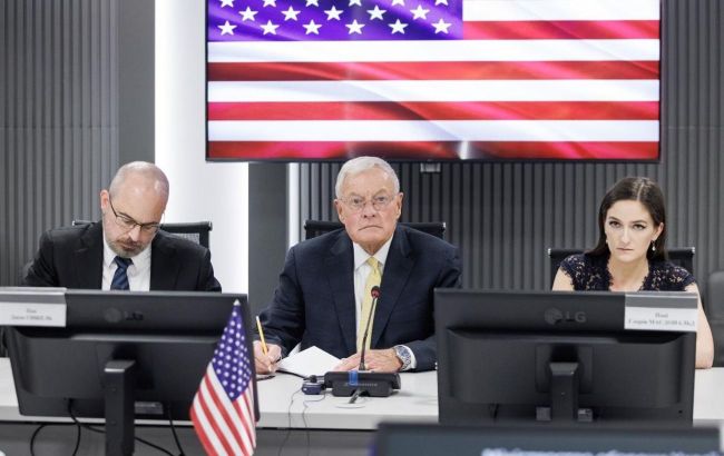Kellogg holds defense talks in Kyiv with top Ukrainian commanders