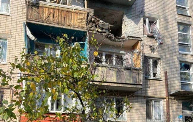 Russians shell residential quarter in Kherson: Casulties reported