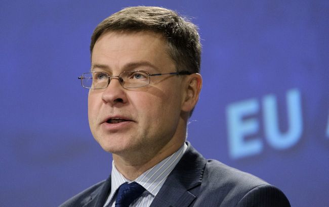 European Commissioner on why China refuses to condemn Russia's invasion of Ukraine