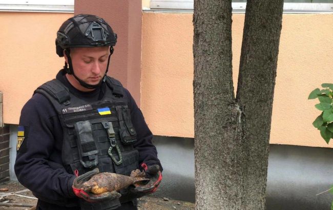 WWII-era mine found on kindergarten grounds in Kyiv, Ukraine