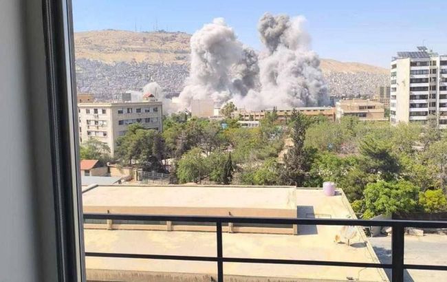 Israel strikes Syrian military HQ and Presidential Palace in Damascus (video)