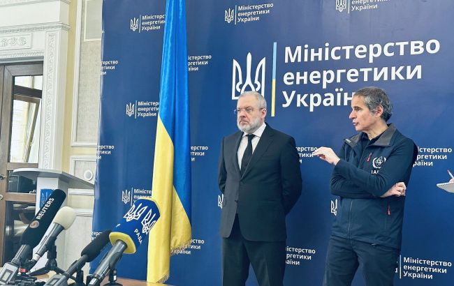 IAEA Chief Rafael Mariano Grossi arrives in Ukraine