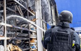 Russia strikes Kyiv and Kharkiv: Casualties reported, Epicentr hit in daytime attack
