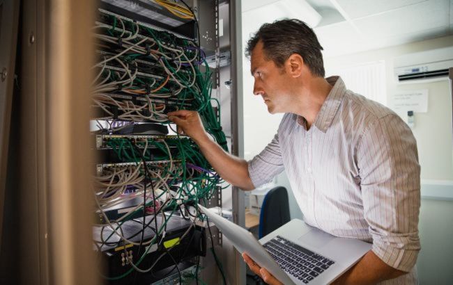 Internet blackouts: Russia tops global anti-ranking in 2025