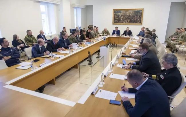 Lithuania hosts first meeting of coalition for demining in Ukraine