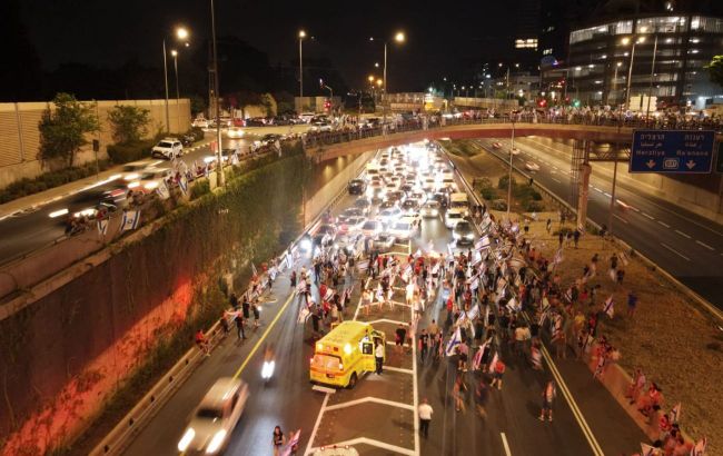 Massive protests in Israel: Police deploys water cannons