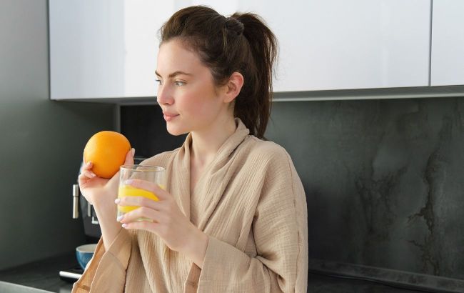 Drink this daily to help firm your skin