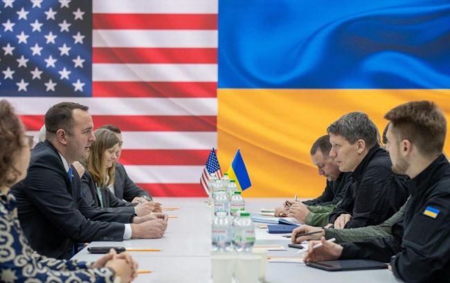 US delegation arrives in Kyiv ahead of Ramstein meeting