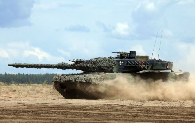 Slow repair of given to Ukraine Leopard tanks criticized in Bundestag