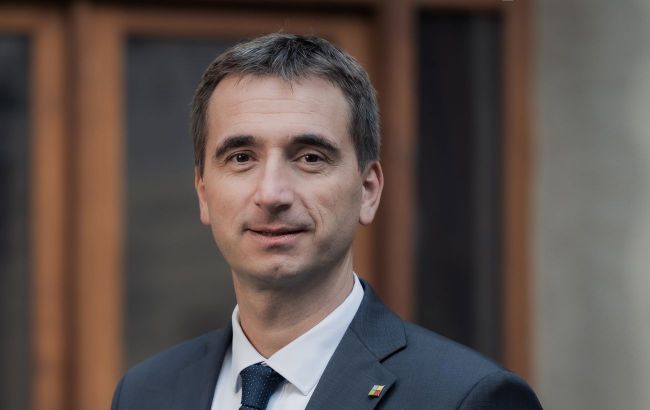 Czechia steps in to help Slovakia after EU dumps Russian gas