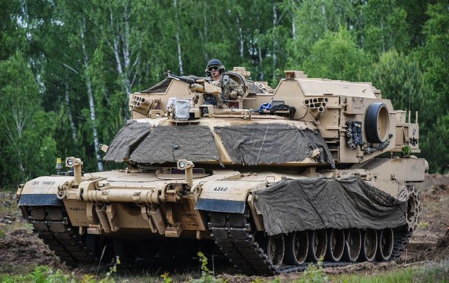 Ukraine receives M1150 mine-clearing vehicle: What is known about MICLIC and Abrams hybrid