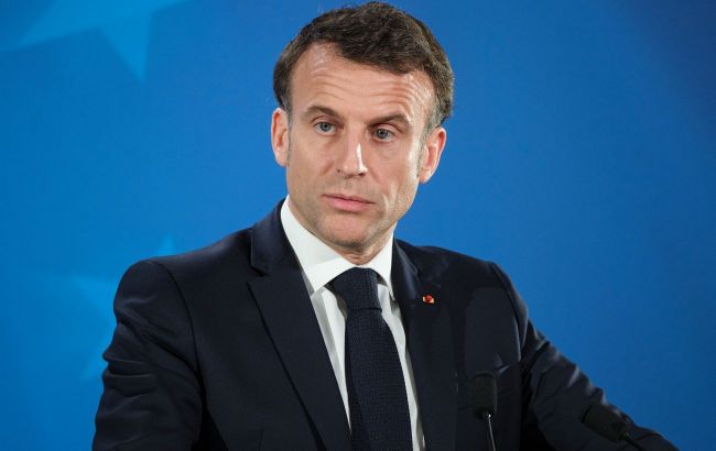 Macron warns world against reducing aid to Ukraine