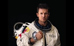 Legendary daredevil Felix Baumgartner dies in paragliding crash