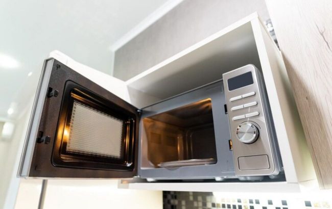 Foods that should never be reheated in the microwave