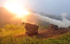 HIMARS hits Russian command post near Kherson, Ukraine