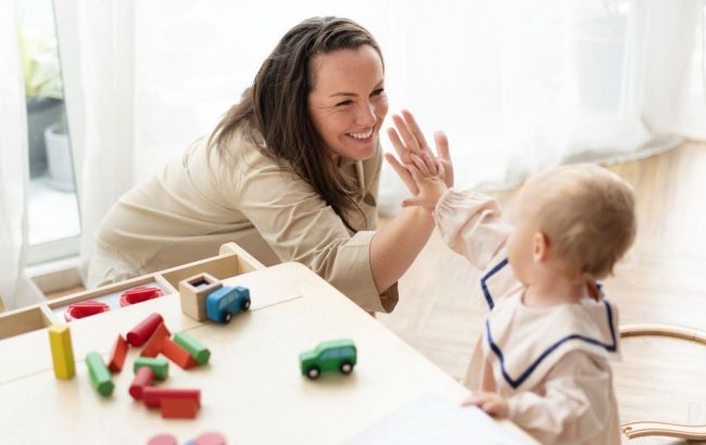 Nanny or not? New research shows whether nannies are good for kids