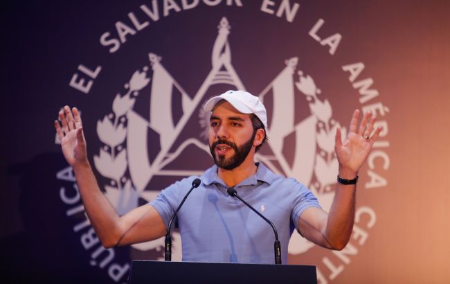 El Salvador re-elects President for his fight against gangs