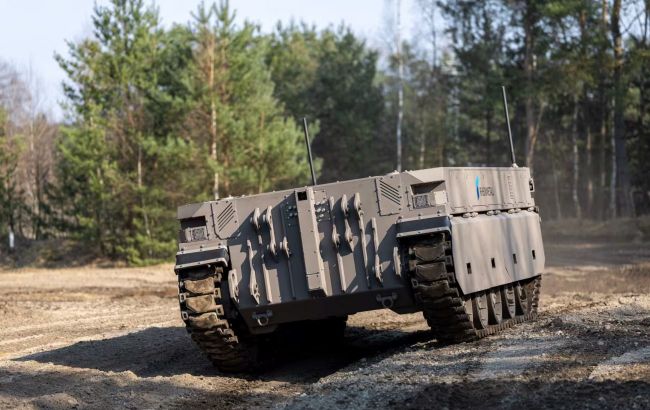Rheinmetall's Komodo combat robot learns to deploy bridges: Test results