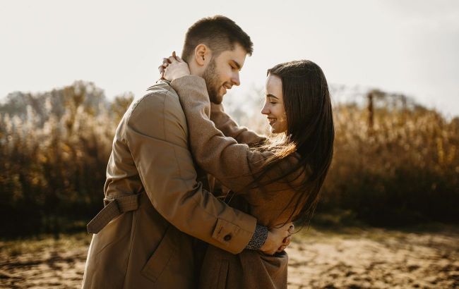 Love hesitation: 3 zodiac signs struggling to make a decisive move