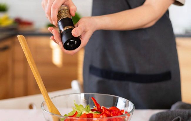 How to fix dish with too much pepper: Not everyone knows about these tricks