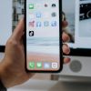 Apple holds negotiations on implementing AI in smartphones