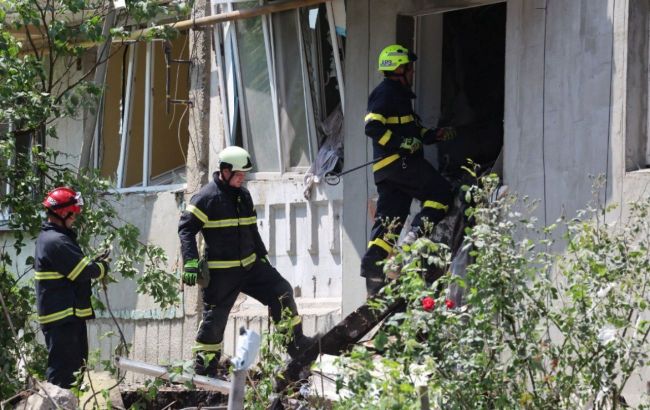 Russian strike on Ukraine's Lutsk: One killed, 27 people injured