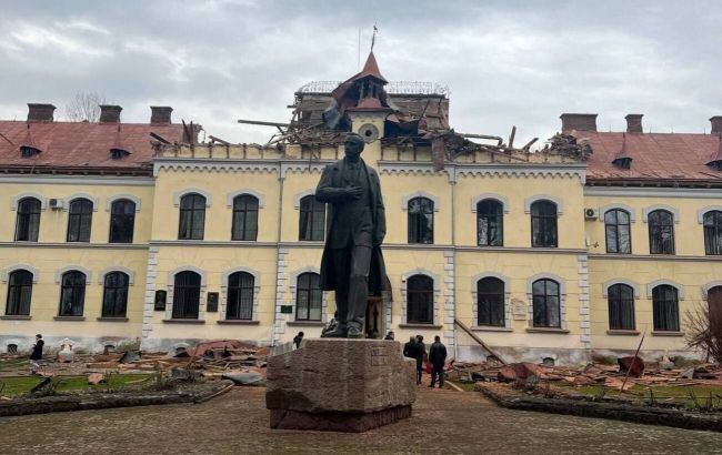 Russia labels World War II-era Ukrainian nationalist leaders Nazi collaborators