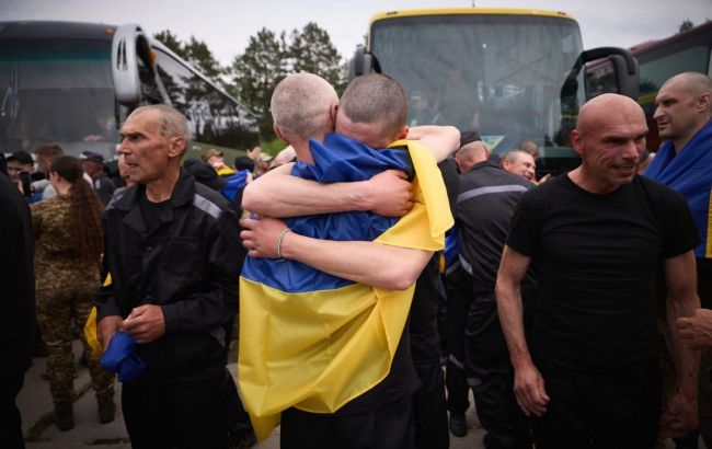 No Azov fighters in 1,000-for-1,000 POWs exchange, Ukraine's Intelligence explains