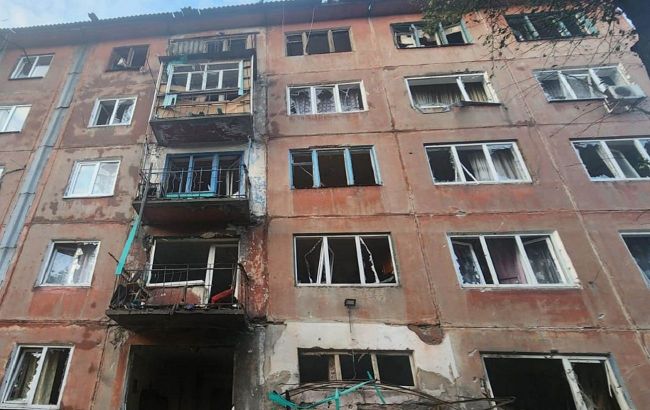 Russian drone hits apartment building in Donetsk region, child among wounded