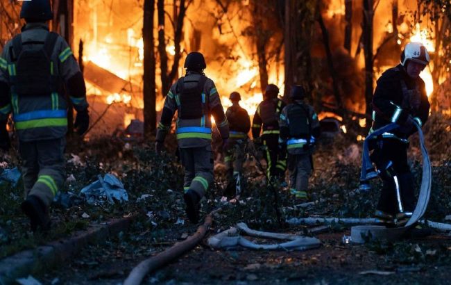 Devastation in Kyiv after major missile and drone barrage - Fires rage, homes destroyed