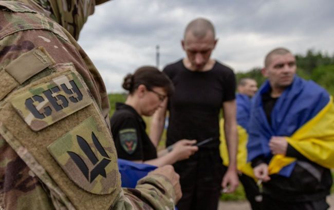 Ukraine and Russia conduct new prisoner exchange on July 4 (photo)