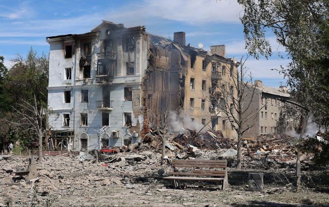 Russian missile flattens apartment block in Ukraine's Kramatorsk: Death toll rising