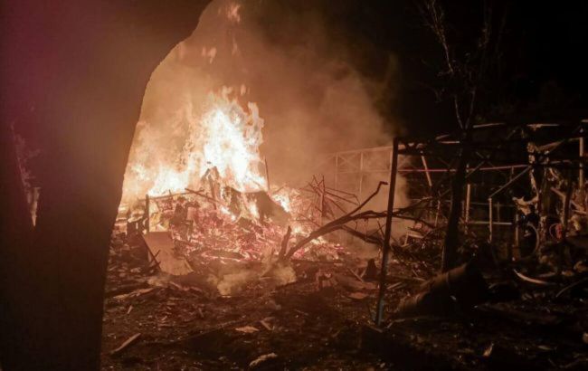 Russian drone strike on Kyiv region: three injured, fires reported