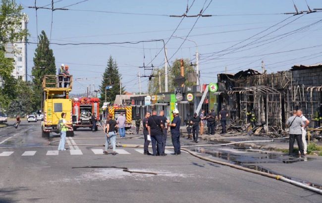 Russia strikes Ukraine's Zaporizhzhia: 17 people injured, massive fires