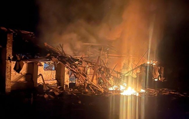 Russia strikes Ukraine's Sumy region 60 times in 24 hours: School, kindergarten, houses damaged