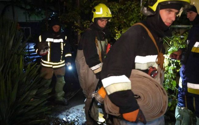 Family of five killed in Ukrainian city of Odesa as flood wave sweeps through