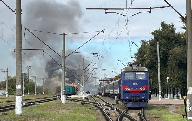 Russia hits Shostka train station twice: Children among injured