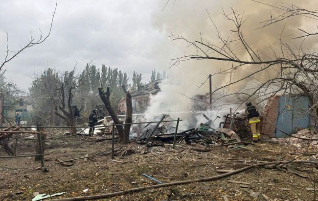 Russian forces drop bombs on Sloviansk, destruction and injuries reported