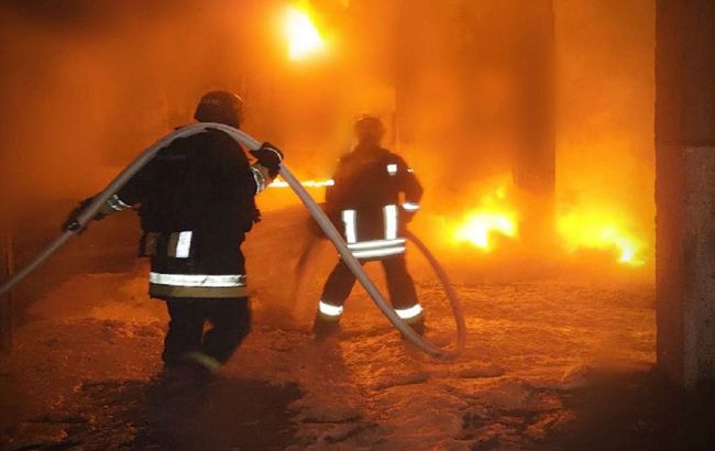 Enemy hits power grid in three Chernihiv districts, tens of thousands lose electricity