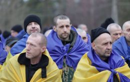 Russia breaks US-backed pledge, attempts to derail prisoner swap