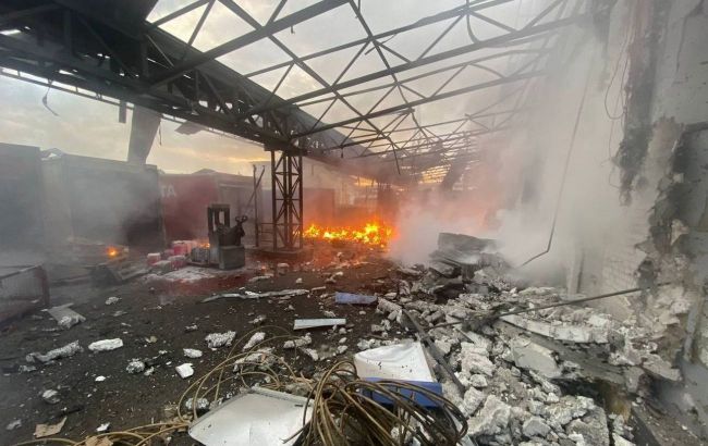 Russia attacks delivery service depot in Kharkiv three times within day using drones