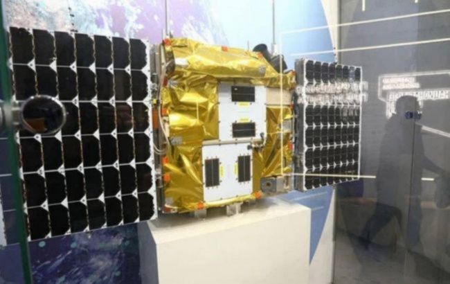 Experts weigh in on risks as Russia builds its own Starlink rival
