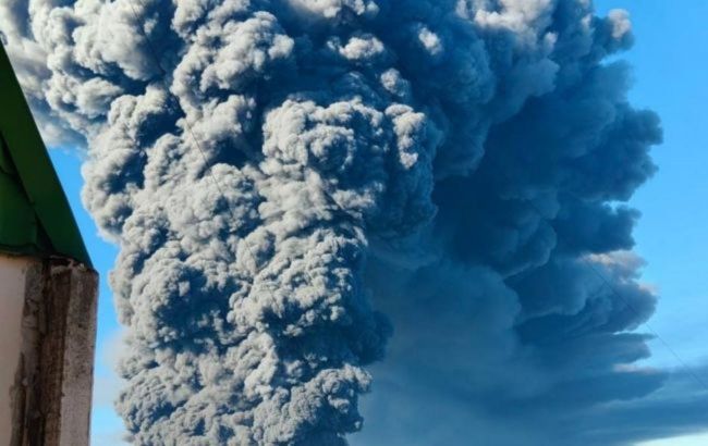 Russian censorship keeps footage of burning Wildberries warehouses off air