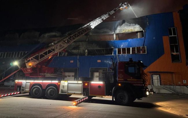 Russian massive attack on Kyiv region kills 14, injures nearly 30