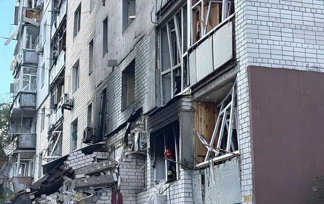 Inside the aftermath: How the Chernihiv high-rise looks after the attack