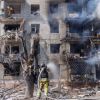 4 Russian bombs devastate Ukraine's Kramatorsk, rescuers pull people from the rubble